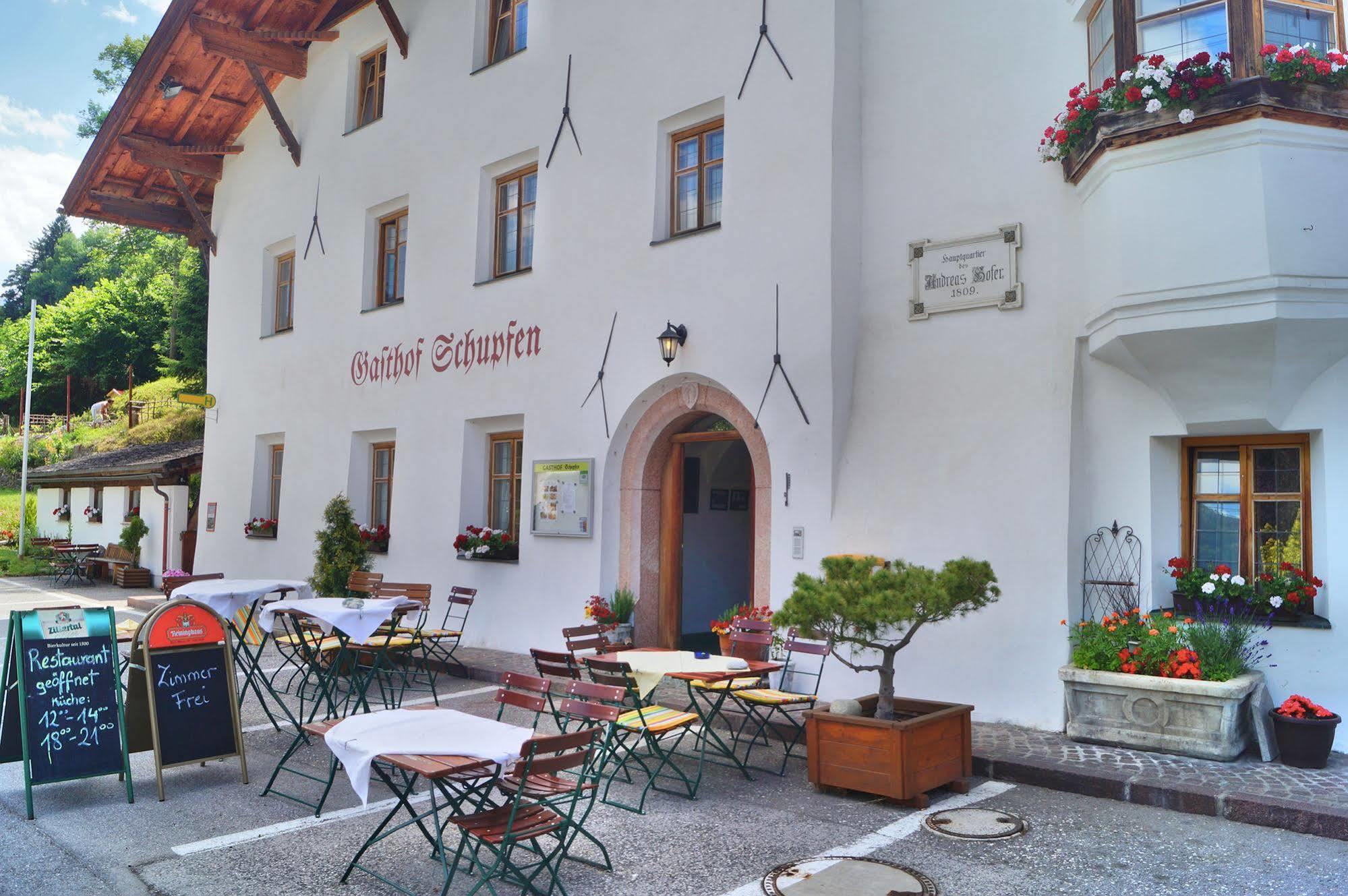 Gasthof Zum Schupfen Innsbruck Exterior foto